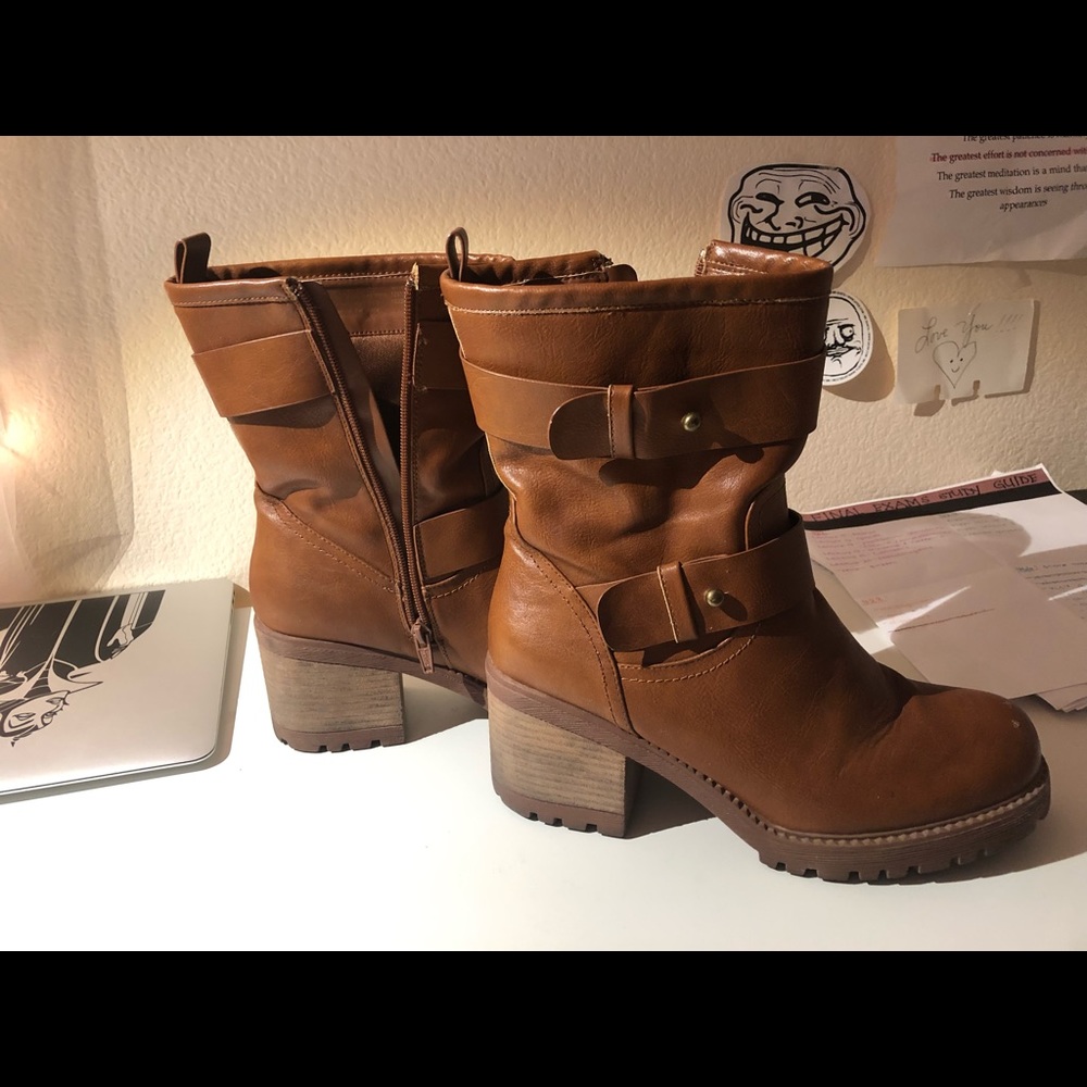 Mudd brand brown mid-calf zip-up boots